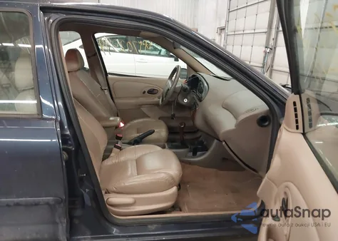 2000 Mercury Mystique Ls from USA, damaged, VIN 1MEFM66L2YK602383